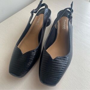 J. Renee Patent Croc Embossed Slingback Shoe in Black, size 8.5M